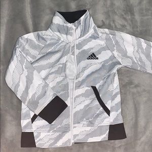 Adidas lightweight windbreaker